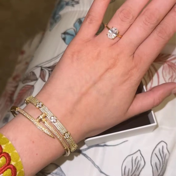 Just Un Clou Nail Gold Crystal Elegant Bracelet - Picture 7 of 11